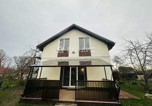 Дом 236м², 2-этажный, участок 6 сот.  