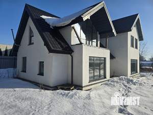 Дом 203м&sup2;, 2-этажный, участок 8 сот.  