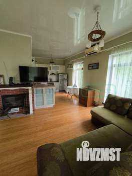 Дом 136м², 2-этажный, участок 10 сот.  