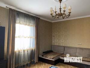Дом 334м², 3-этажный, участок 6 сот.  