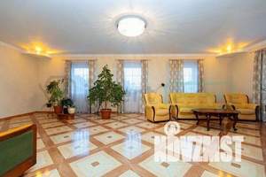 Дом 291м², 3-этажный, участок 11 сот.  