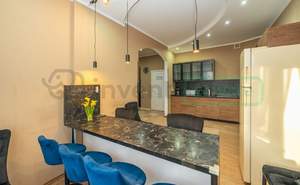 Дом 565м², 4-этажный, участок 6 сот.  