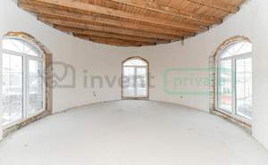 Дом 405м², 3-этажный, участок 7 сот.  