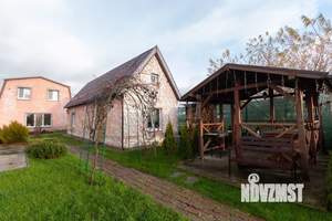 Дом 110м², 2-этажный, участок 6 сот.  