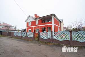 Дом 200м&sup2;, 2-этажный, участок 7 сот.  