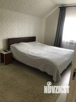 Дом 80м&sup2;, 2-этажный, участок 5 сот.  