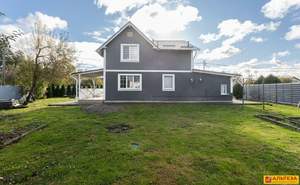 Дом 171м&sup2;, 2-этажный, участок 8 сот.  