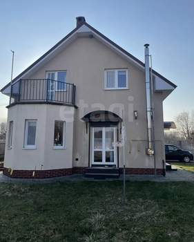 Дом 90м&sup2;, 2-этажный, участок 6 сот.  