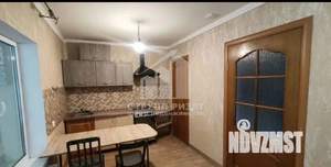 Дом 68м&sup2;, 2-этажный, участок 5 сот.  