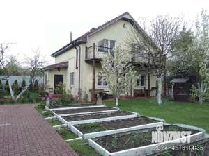 Дом 158м², 2-этажный, участок 6 сот.  