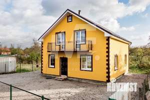 Дом 180м², 2-этажный, участок 6 сот.  