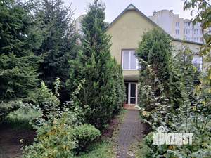 Дом 253м&sup2;, 2-этажный, участок 9 сот.  