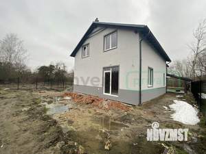 Дом 242м², 2-этажный, участок 7 сот.  