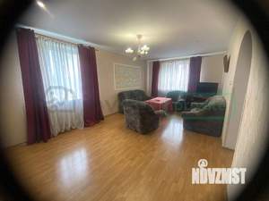 Дом 240м², 4-этажный, участок 3 сот.  