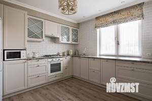 Дом 450м&sup2;, 2-этажный, участок 7 сот.  