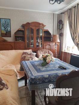 Дом 139м&sup2;, 2-этажный, участок 7 сот.  