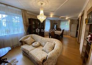 Дом 160м², 2-этажный, участок 6 сот.  