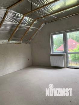 Дом 150м², 2-этажный, участок 4 сот.  