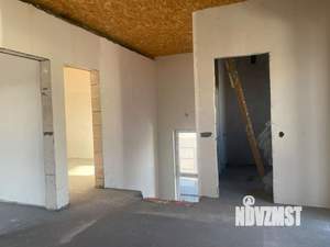 Дом 110м&sup2;, 2-этажный, участок 4 сот.  