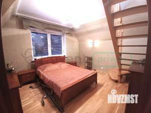 Дом 224м², 3-этажный, участок 7 сот.  