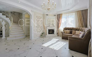 Дом 175м&sup2;, 3-этажный, участок 8 сот.  