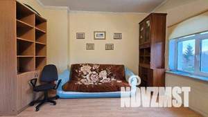 Дом 170м&sup2;, 2-этажный, участок 6 сот.  