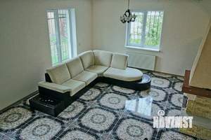Дом 150м², 2-этажный, участок 6 сот.  