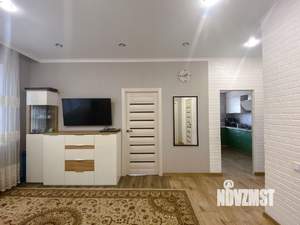 Дом 150м&sup2;, 2-этажный, участок 6 сот.  