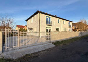 Дом 182м², 2-этажный, участок 3 сот.  