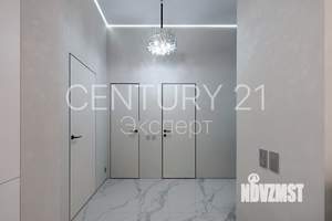 Дом 255м², 3-этажный, участок 5 сот.  