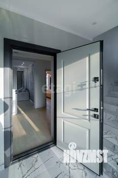 Дом 262м&sup2;, 3-этажный, участок 4 сот.  