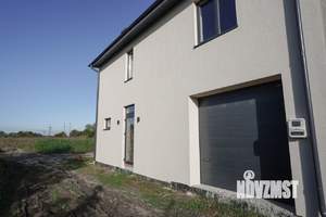 Таунхаус 134м², 2-этажный, участок 1 сот.  