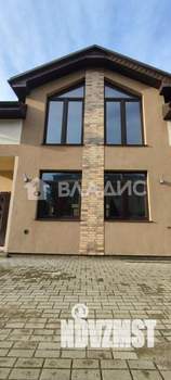 Таунхаус 120м&sup2;, 2-этажный, участок 2 сот.  