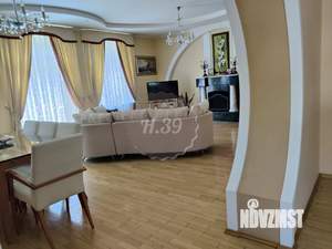 Дом 359м², 3-этажный, участок 7 сот.  