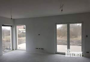 Дом 240м², 3-этажный, участок 3 сот.  