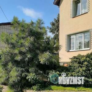 Дом 180м&sup2;, 2-этажный, участок 6 сот.  