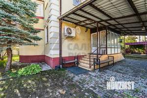 Дом 185м&sup2;, 2-этажный, участок 5 сот.  