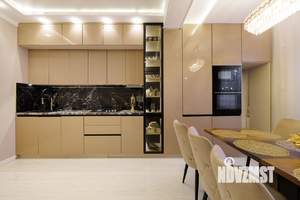 Дом 122м&sup2;, 2-этажный, участок 3 сот.  