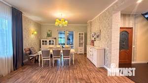 Дом 209м&sup2;, 2-этажный, участок 8 сот.  