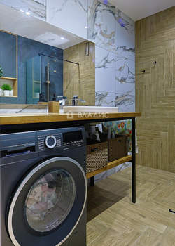 Дом 200м&sup2;, 3-этажный, участок 2 сот.  