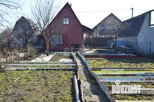 Дом 45м&sup2;, 2-этажный, участок 4 сот.  