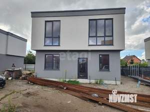 Дом 153м&sup2;, 2-этажный, участок 3 сот.  