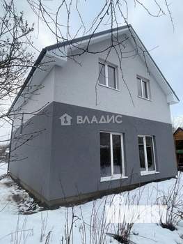 Дача 140м², 2-этажный, участок 5 сот.  