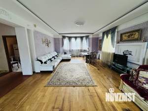 Таунхаус 280м², 2-этажный, участок 2 сот.  