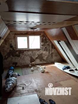 Дом 40м², 2-этажный, участок 6 сот.  