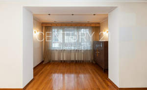 Дом 316м², 3-этажный, участок 11 сот.  