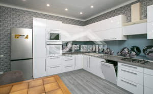 Дом 161м², 2-этажный, участок 4 сот.  