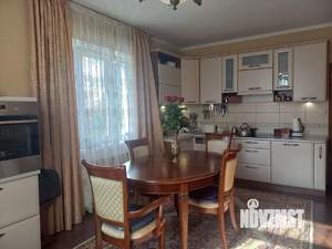 Дом 171м², 2-этажный, участок 10 сот.  