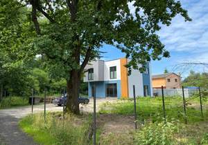 Дом 145м&sup2;, 2-этажный, участок 7 сот.  