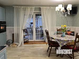 Дом 164м², 2-этажный, участок 5 сот.  